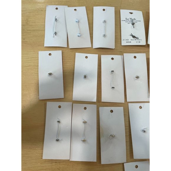 Vintage Miscellaneous Buttons for Jewelry/Clothing (19 New in Packaging) - Picture 8 of 9